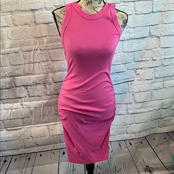 Michael Stars Fuchsia Ribbed Midi Dress Ruched Sides Size XS - Picture 1 of 6